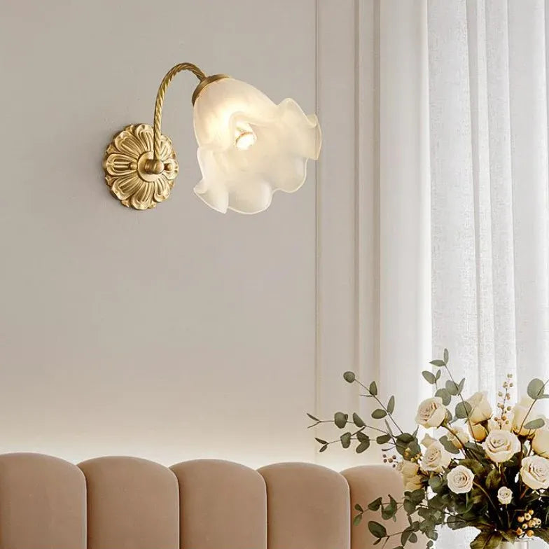 Gold Single Arm Wall Light For Bedroom Bella Glass Œöglass Ip20 Dimmable