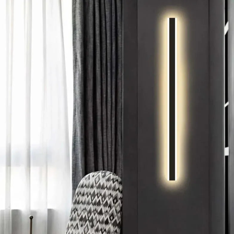 Black Outdoor Wall Light Linear Edge Metal & Acrylic Led