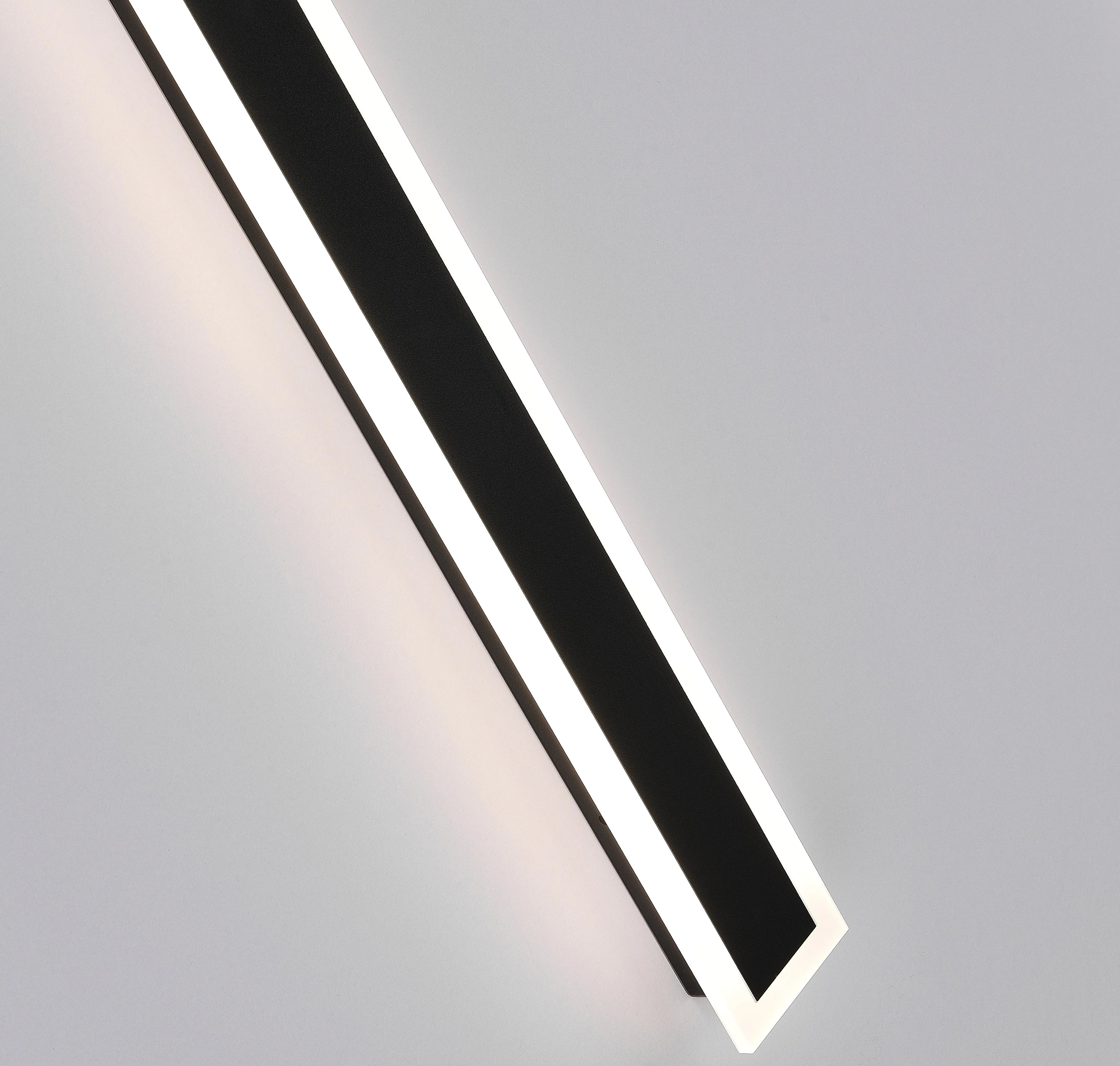 Black Outdoor Wall Light Linear Edge Metal & Acrylic Led