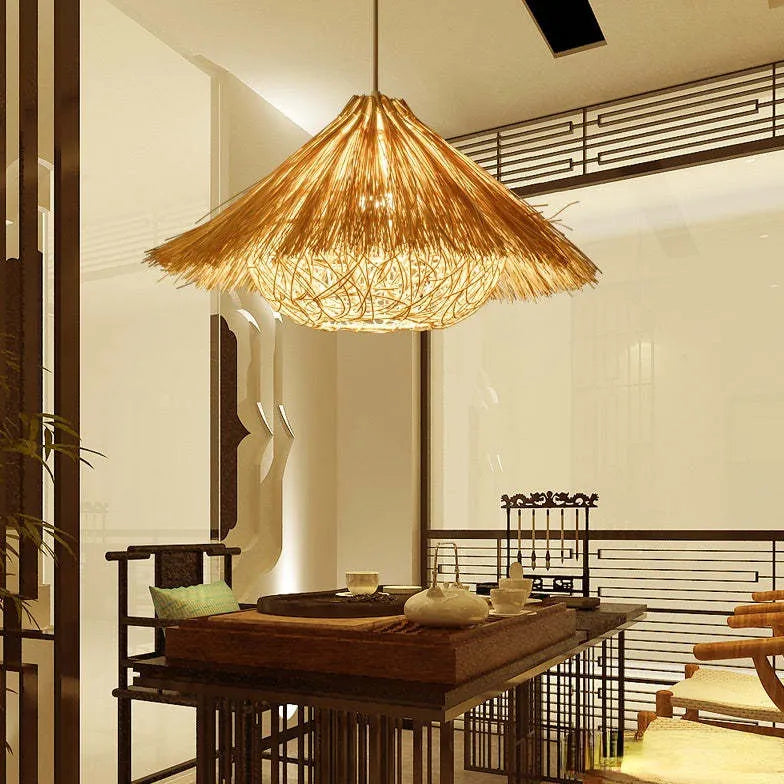 Muto Hand-woven Rattan Light Single Pendant