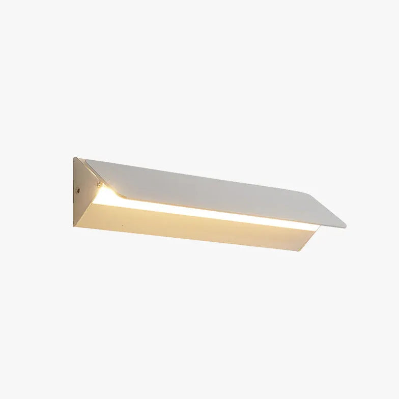 White Flush Wall Light Orr Metal Led