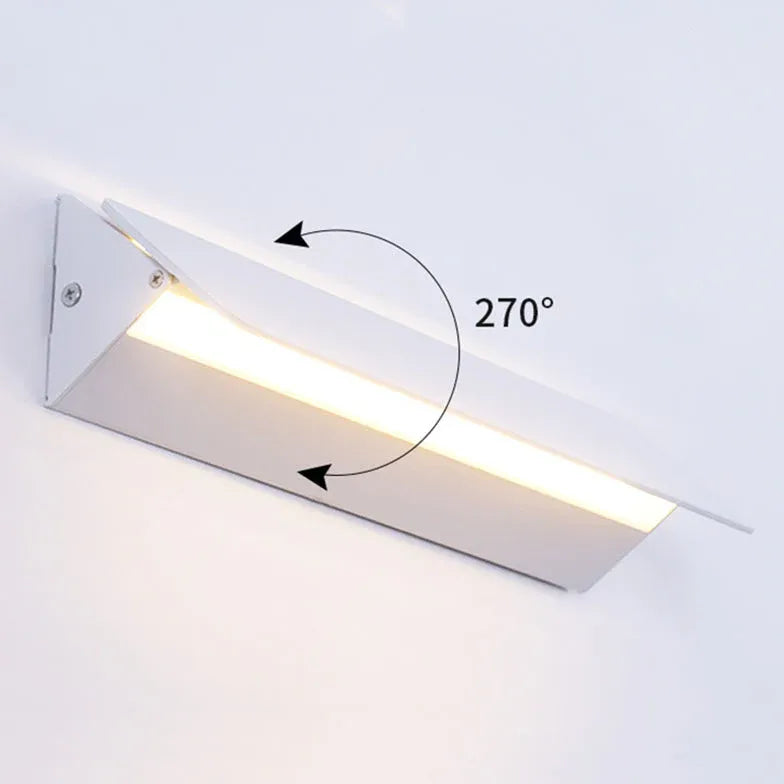 White Flush Wall Light Orr Metal Led