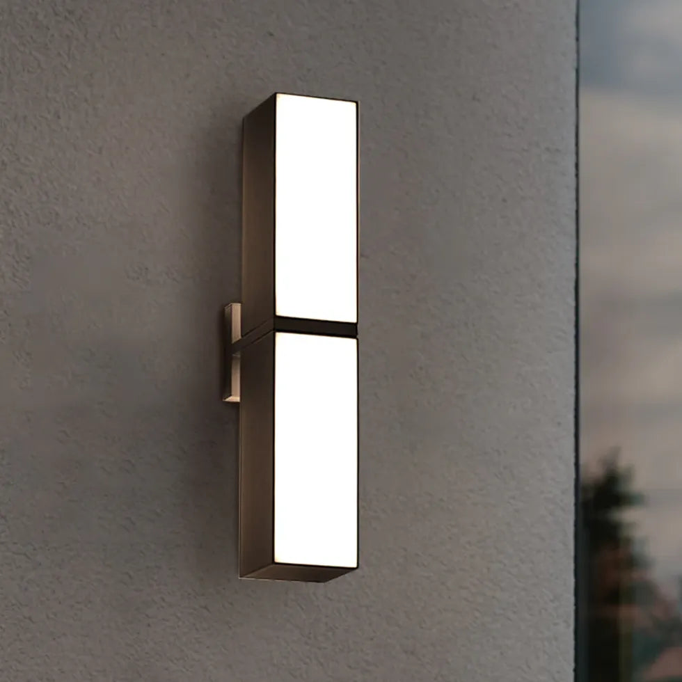 Black Outdoor Wall Light Orr Metal & Acrylic Led Ip65 Warm White Outdoor