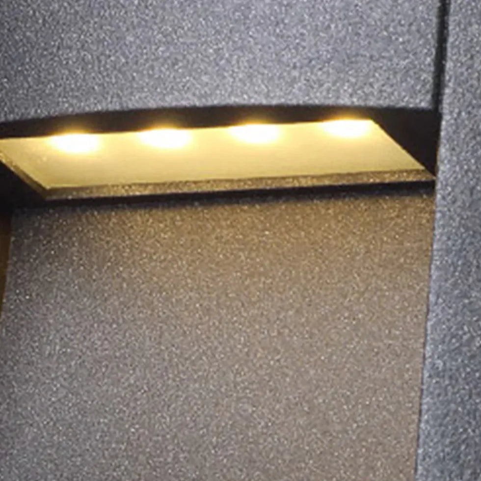 Black Tile & Brick Light Rectangular Orr Metal Ip65 Led