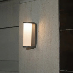 Black Led Orr Metal Outdoor Lamp