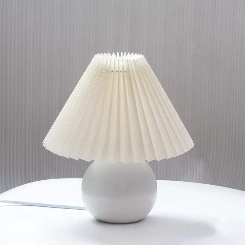 White Rattan Vintage Bedside Table Lamp