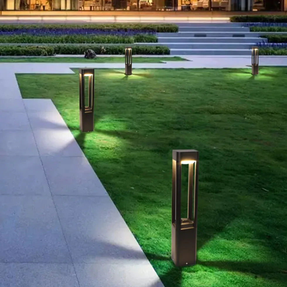 Black Pedestal Light Rectangular Pena Metal Outdoor