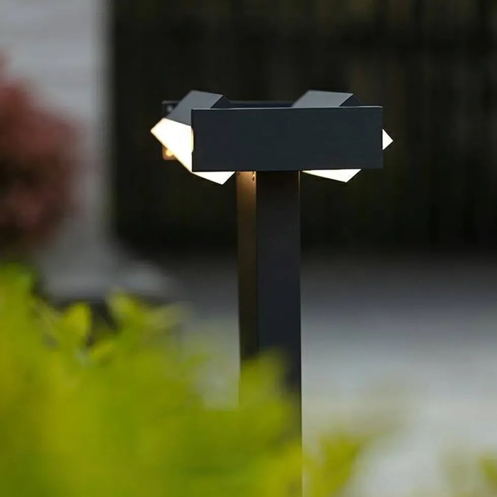 Black Post & Bollard Light Pena Metal Ip65