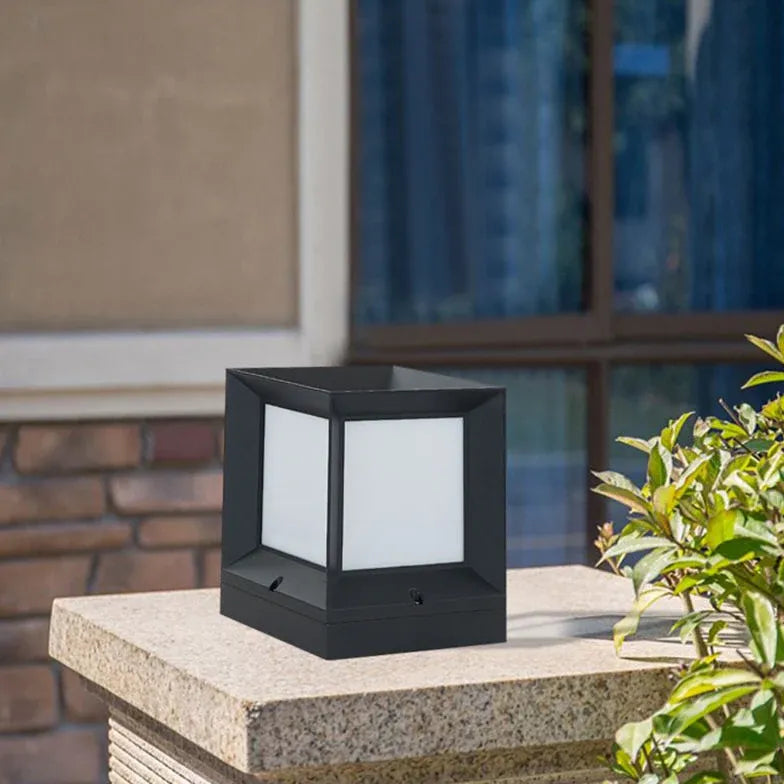 Black Solar Light Riley Metal & Acrylic Solar Ip65